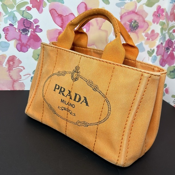 💯Authentic Prada Canapa Tote PM Sized🍀 - Picture 5 of 17